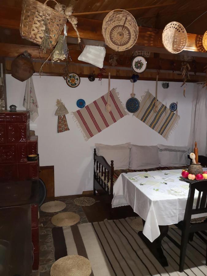 Casa Livada Bunicii Villa Tîrgu Ocna Eksteriør bilde